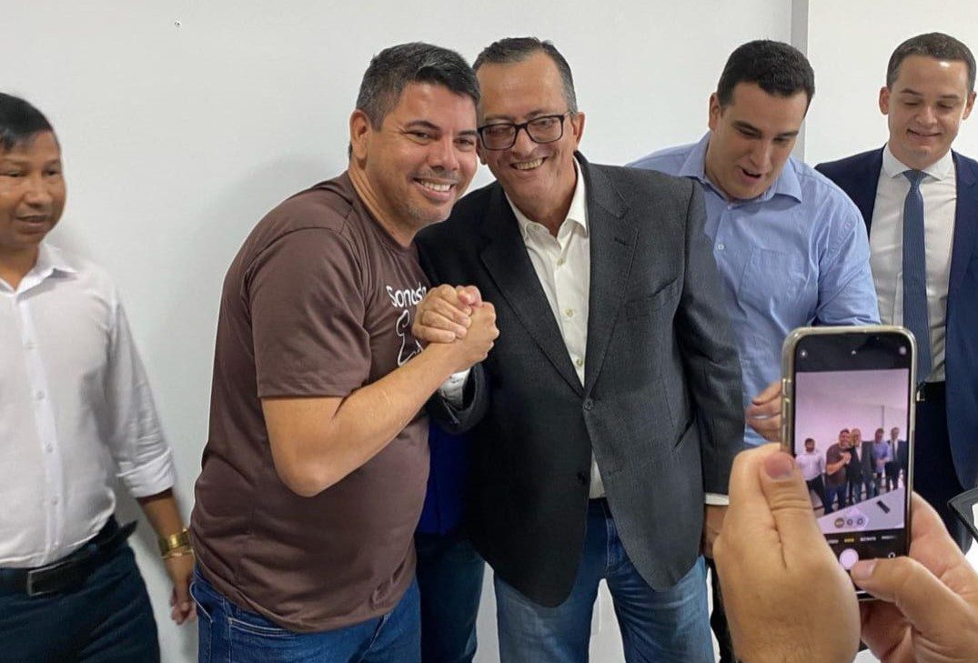 Republicanos recebe o Vereador Luiz Emanuel como novo membro