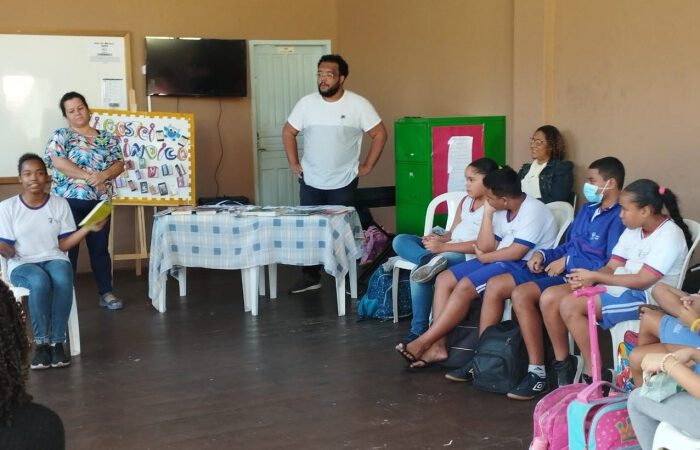 Sarau na escola: atividade envolve estudantes e estimula a leitura