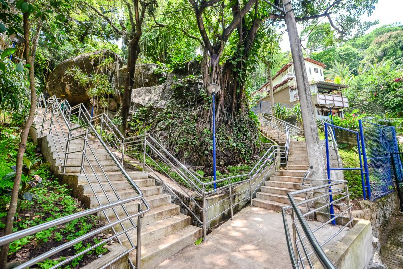 Vivência no Parque Gruta da Onça: Guardiões ambientais mirins exploram a natureza