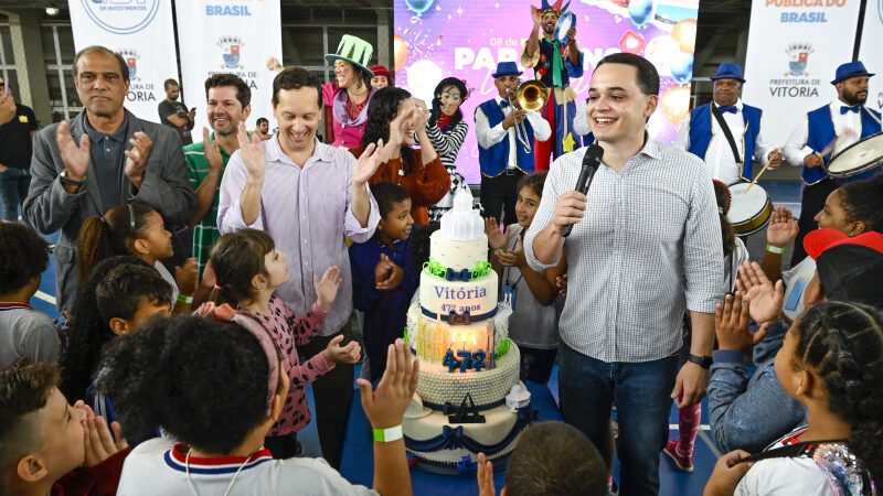 Vitória 472 anos: dia de comemoração no Tancredão anima crianças da capital