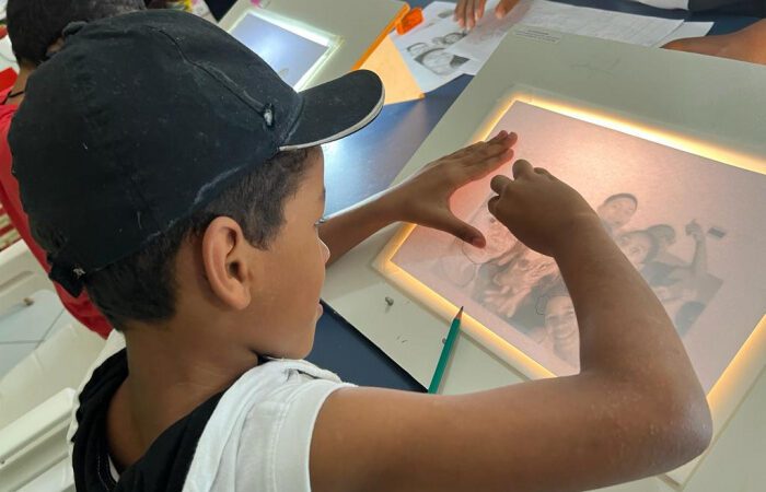 Colaboração Artística: Crianças e Adolescentes de Vitória Brilham na Trilha de Curta.