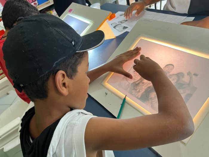 Colaboração Artística: Crianças e Adolescentes de Vitória Brilham na Trilha de Curta.