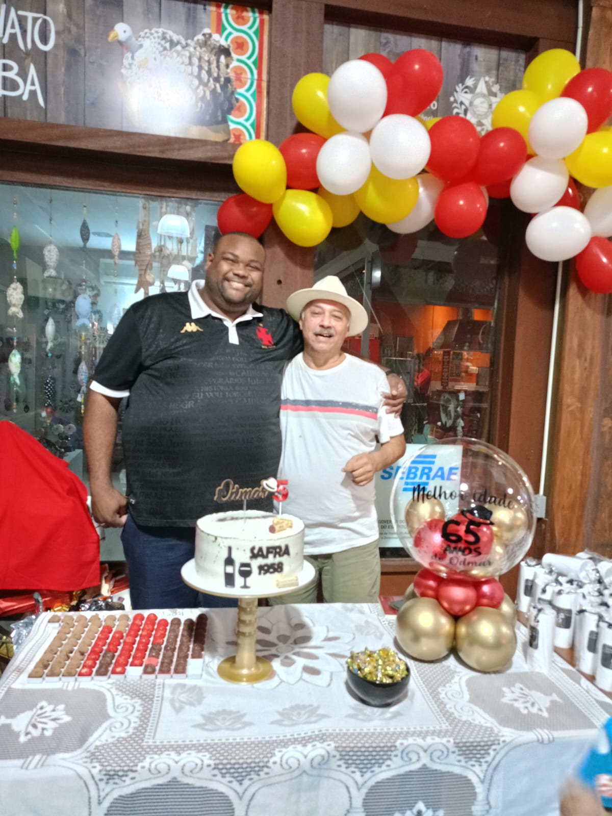 Odmar Periclis comemora 65 anos