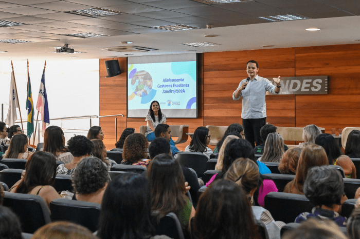 Planejamento Educacional: Diretores Escolares se Reúnem para Debater o Ano Letivo de 2024