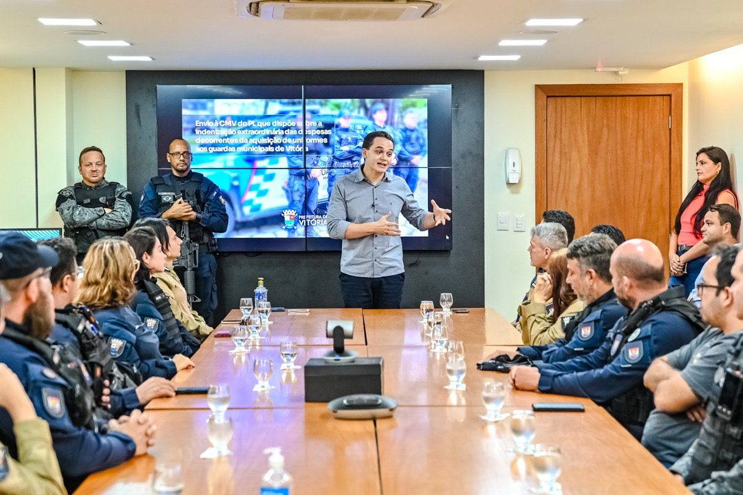 Pazolini Propõe Projeto de Lei para Auxílio Extra de Uniformes na Guarda de Vitória