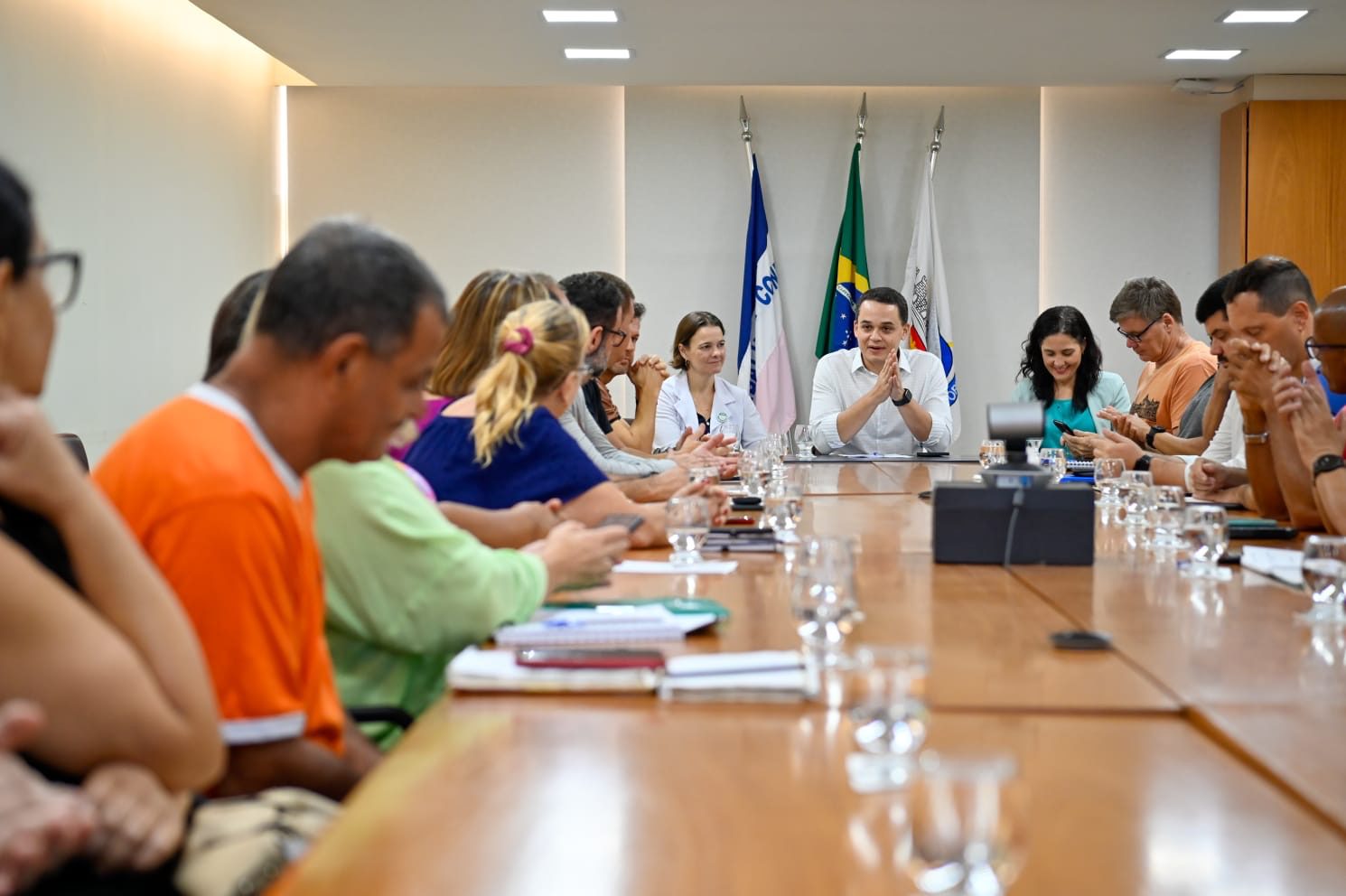 Pazolini Engaja Líderes do Centro de Vitória em Sessão de Diálogo