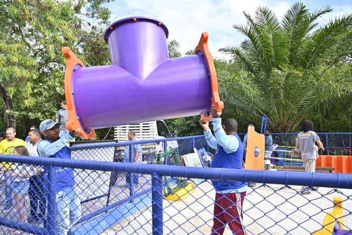 Preparativos em Alta: Nova Palestina Recebe os Brinquedos do Primeiro Parque Kids da Região