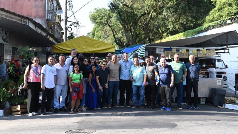 Pazolini é recebido com festa e carinho em Santo Antônio