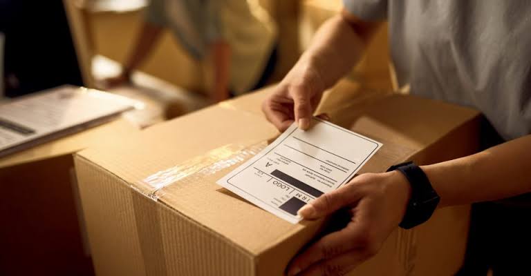 Taxação de Compras de Até US$ 50: O Que Isso Significa para Consumidores