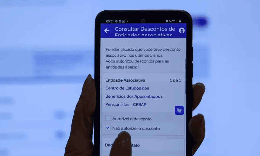 Em apenas um dia, INSS recebe quase meio milhão de queixas por descontos não reconhecidos