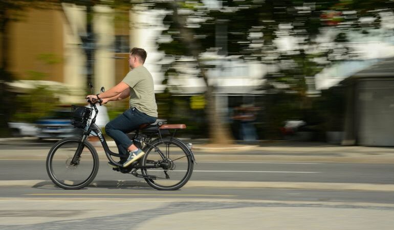 Patinetes e bicicletas elétricas viraram preferidos de criminosos no ES