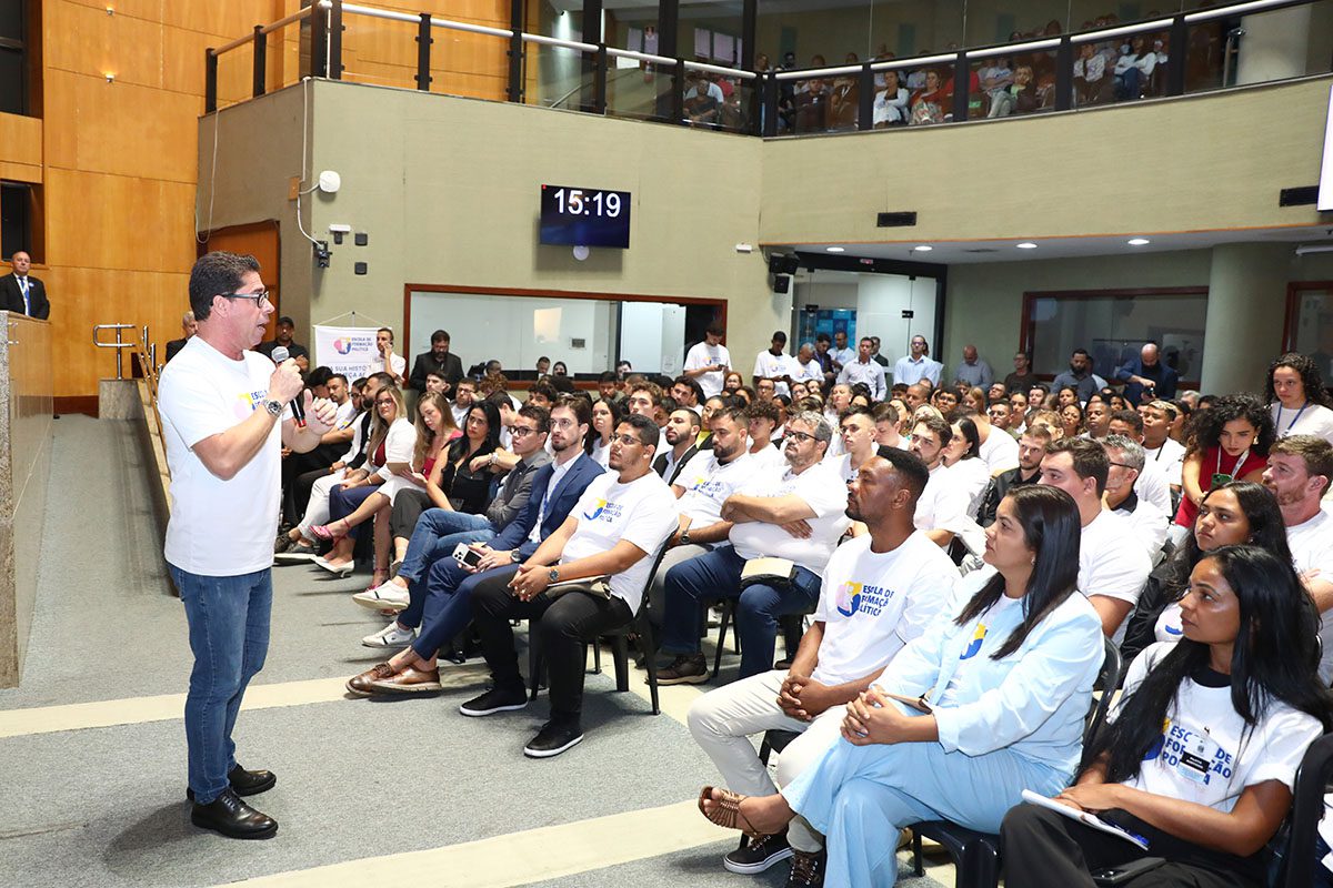 Projeto da Assembleia do ES voltado à juventude ganha destaque nacional