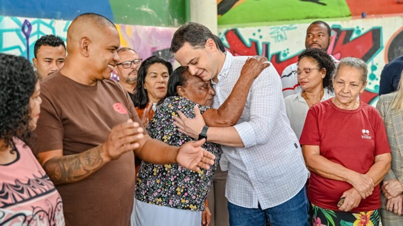 Pazolini visita obras no Bairro Engenharia