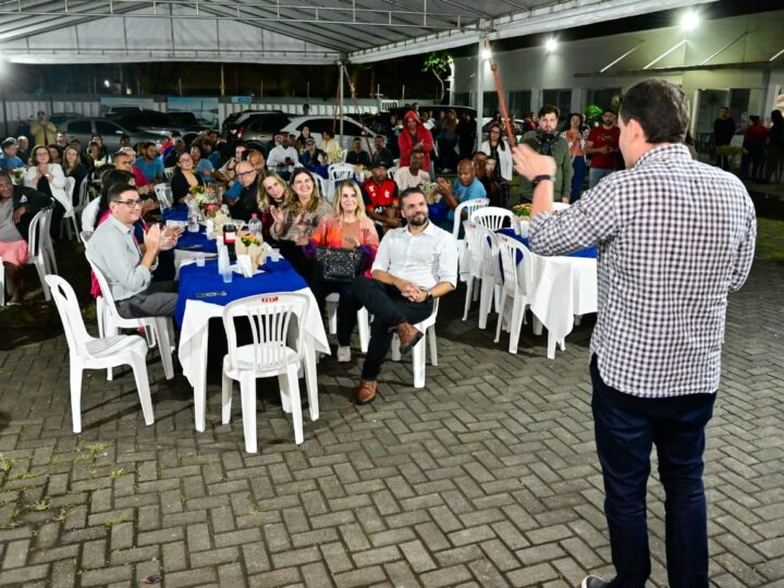 Emoção e histórias de superação: Pazolini participa de celebração de 4 anos do Abrigo 1