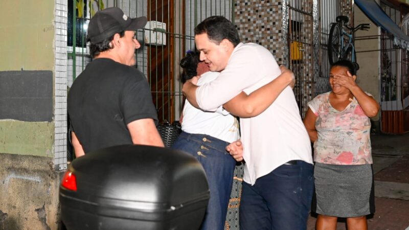 Pazolini inaugura novas torres de iluminação no Bairro Jesus de Narareth que ganhará novo Parque