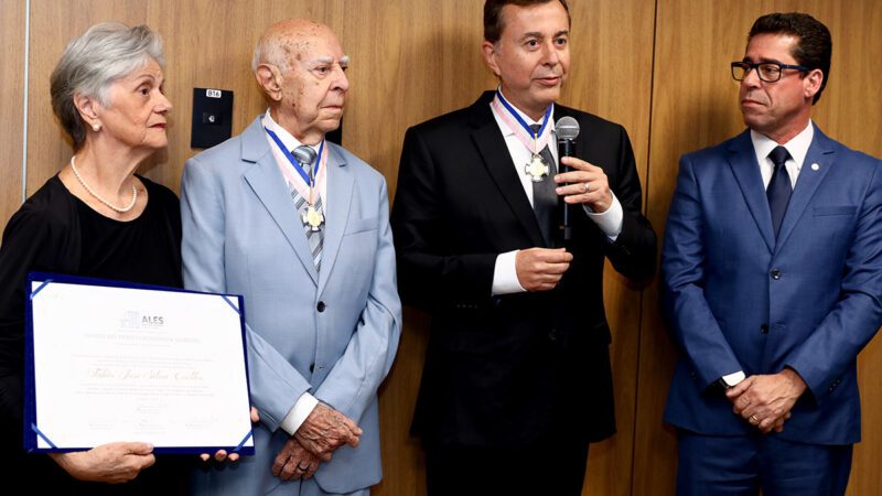 Presidente do Google é homenageado na Ales em solenidade que destaca inovação e tecnologia