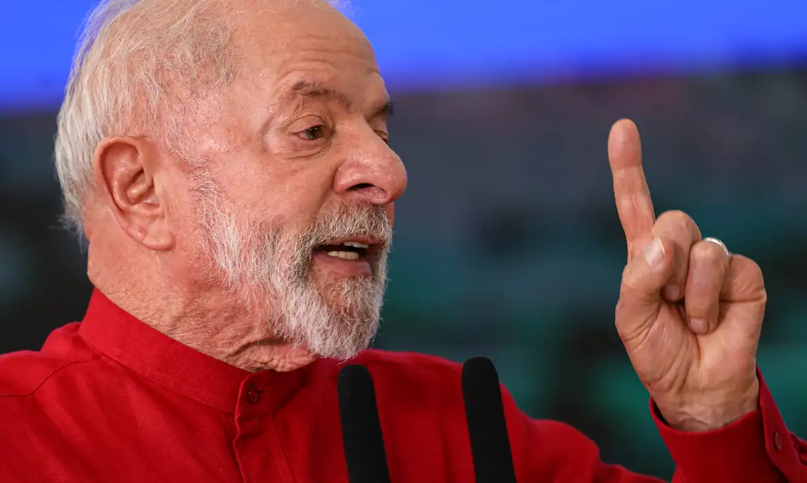 Lula critica retirada de MP sobre taxação de rendimentos e apostas esportivas