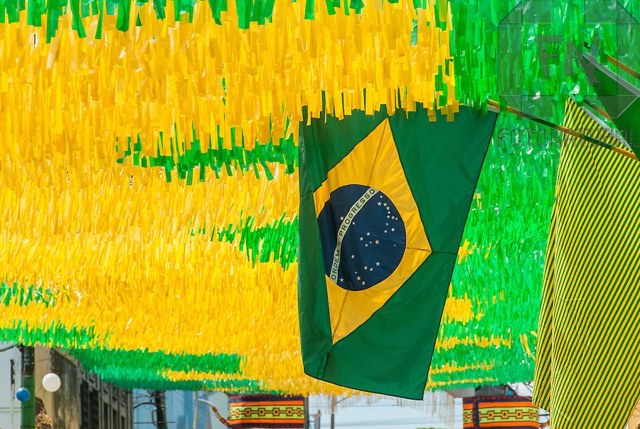 Em clima de Copa: saiba o que é permitido nas ruas de Vitória