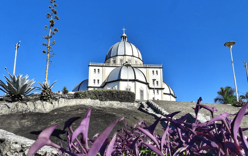 Conheça a Basílica de Santo Antônio em Vitória