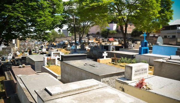 Prefeituras divulgam regras e horários dos cemitérios na Grande Vitória