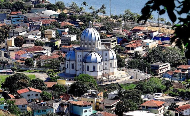 Santo Antônio se destaca pela tradição e bela vista da Baía de Vitória