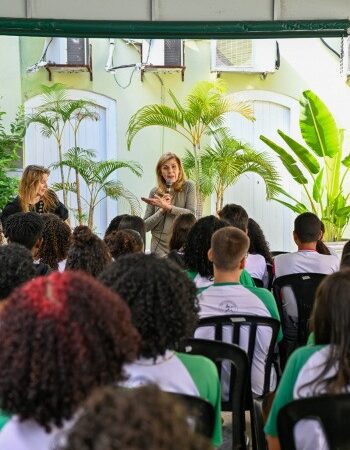 Biblioteca Pública Municipal celebra Dia Mundial do Livro