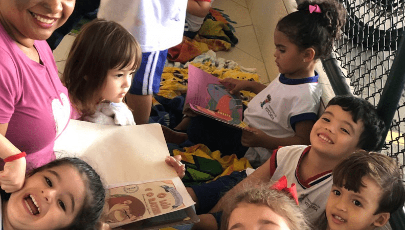 Semana Literária Deixa Crianças do Cmei Professora Cida Barreto Encantadas