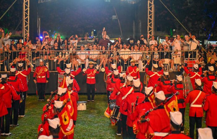 Pedra da Cebola Recebe Apresentação de Bandas da Marinha do Brasil com Muita Emoção