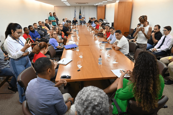 Diálogo Carnavalesco: PMV Promove Encontro com Blocos e Lideranças para Planejar o Carnaval
