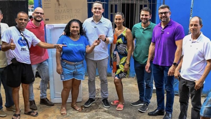 Realização de Sonhos: Pazolini entrega casa própria para mais uma família em Vitória