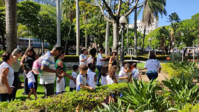 Circuito Ambiental Vix promove interação entre alunos e famílias no Parque Moscoso