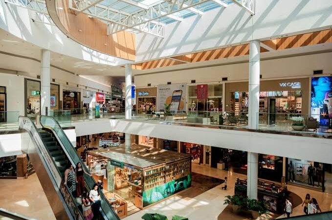 Horários Especiais: Saiba Como Funcionam os Shoppings na Grande Vitória Durante a Festa da Penha