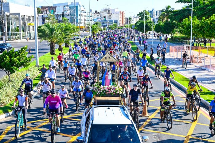 Ciclistas e Fé se Unem na 1ª Romaria da Orla de Camburi em Vitória
