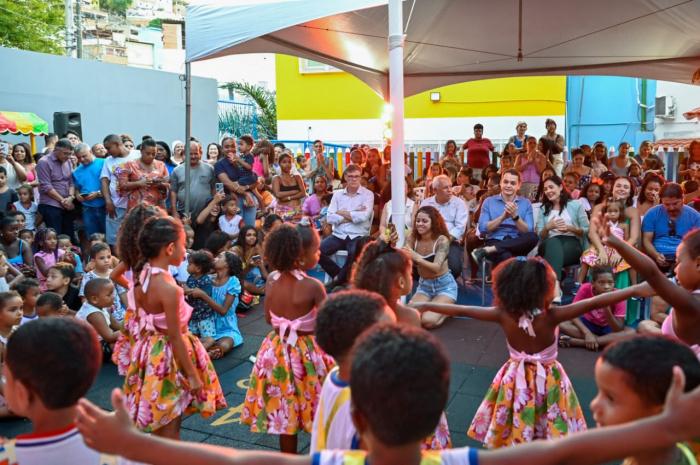 Prefeitura Entrega Cmei Rubens Duarte de Albuquerque Reformado no Itararé