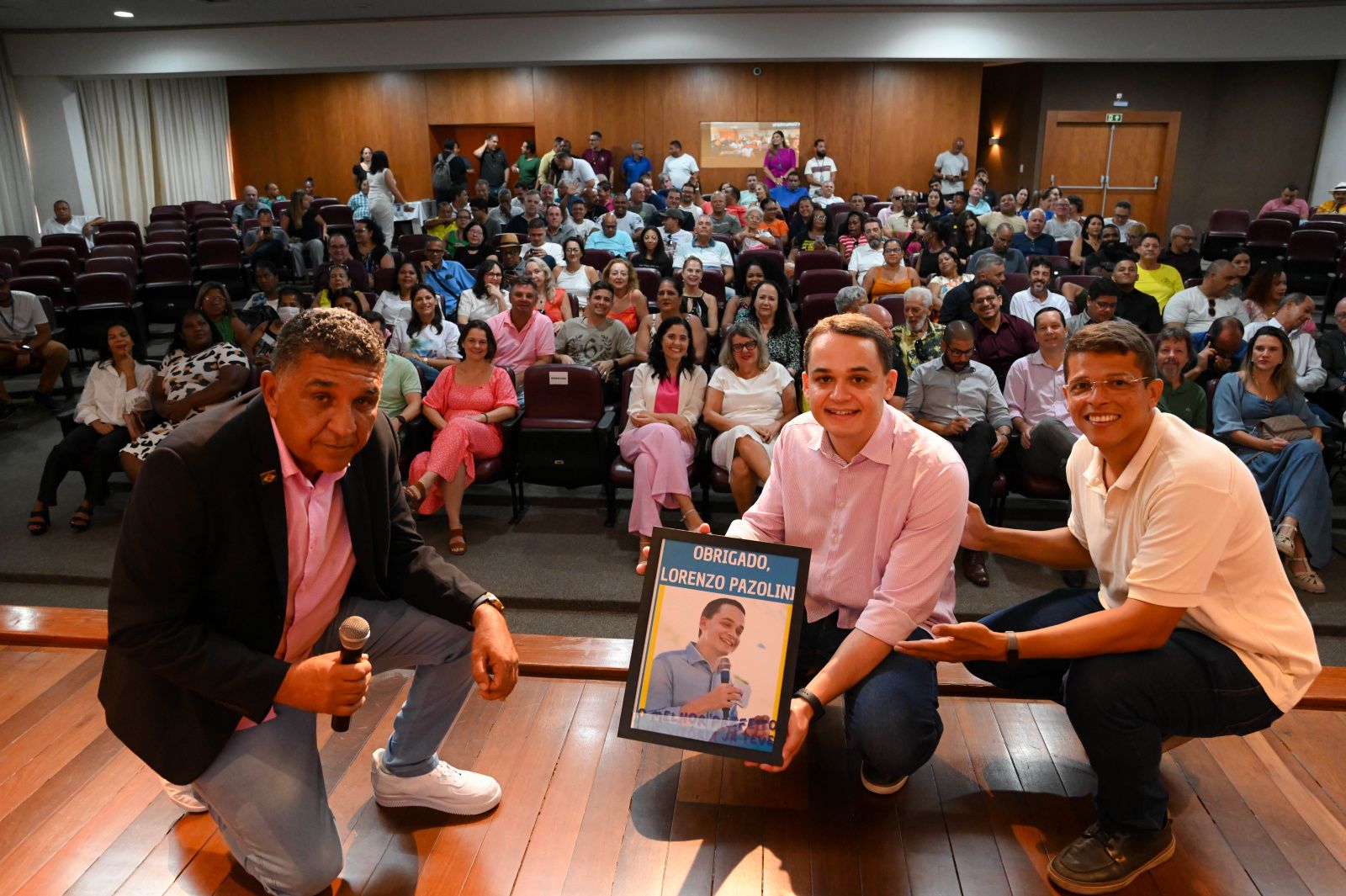 Celebração em Vitória Destaca o Papel Vital dos Líderes Comunitários