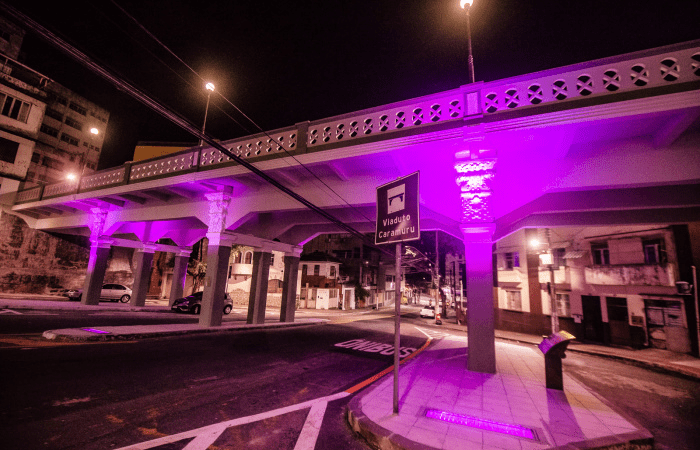 Viaduto Caramuru Brilha em Junho com Homenagens a Diversos Movimentos