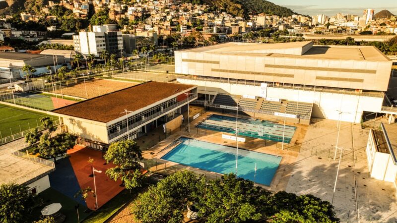 Vitória do esporte! Pazolini entrega reconstrução das piscinas do Tancredão