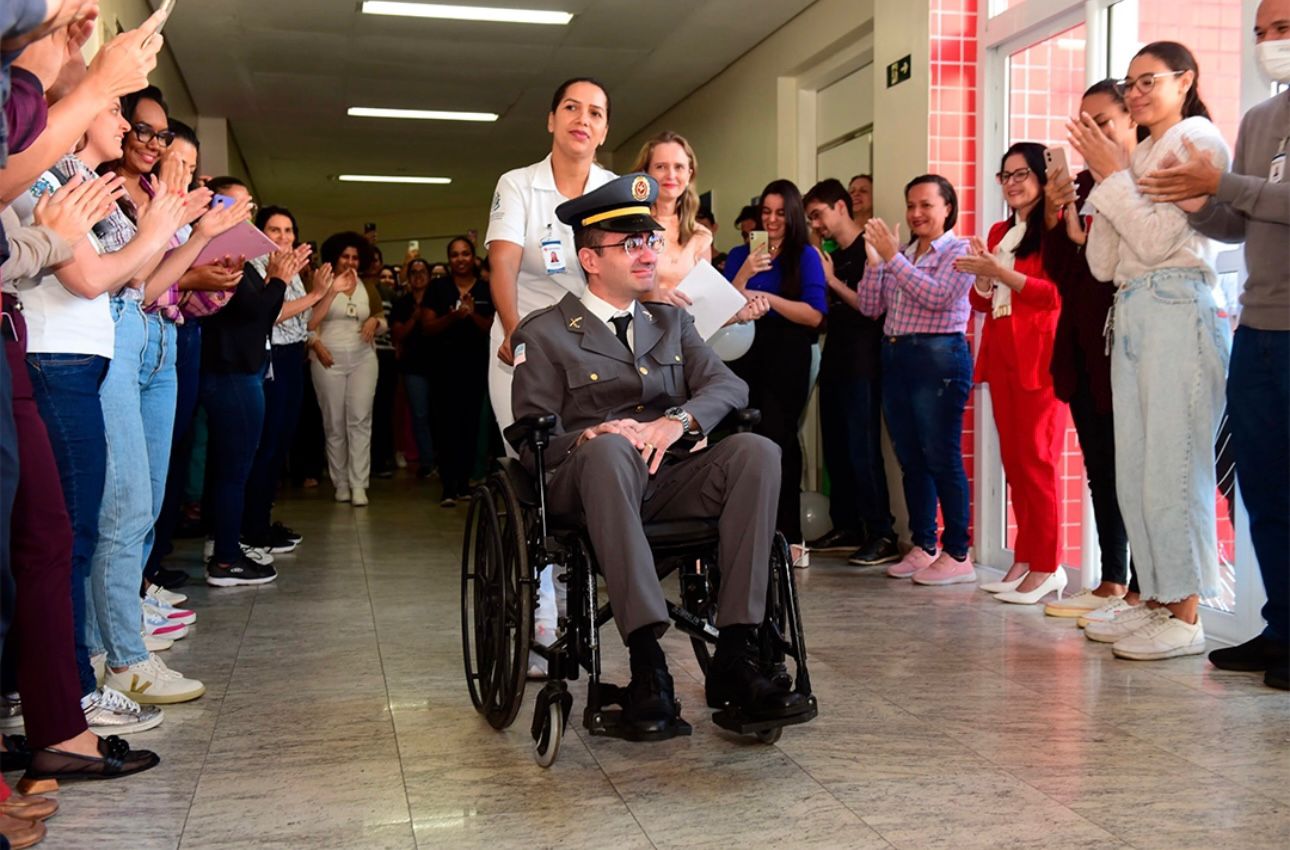 Após 77 Dias Internado, Soldado Saimen Recebe Alta no ES