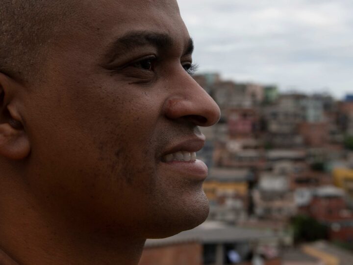 Leandro Mello: “ações sociais salvam vidas nas comunidades”