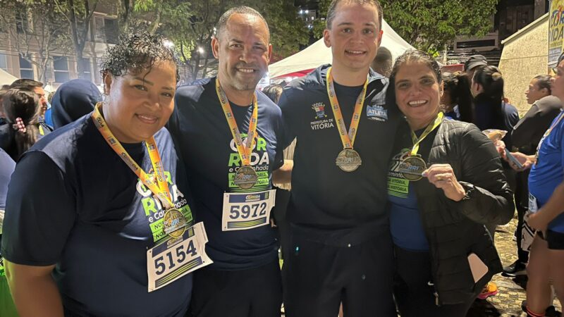 Corrida noturna em Vitória com Pazolini realça a história, arte e cultura do Centro