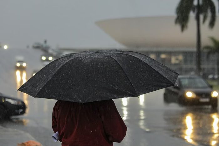 Defesa Civil emite sinal de alerta para precipitações intensas no ES a partir desta quarta