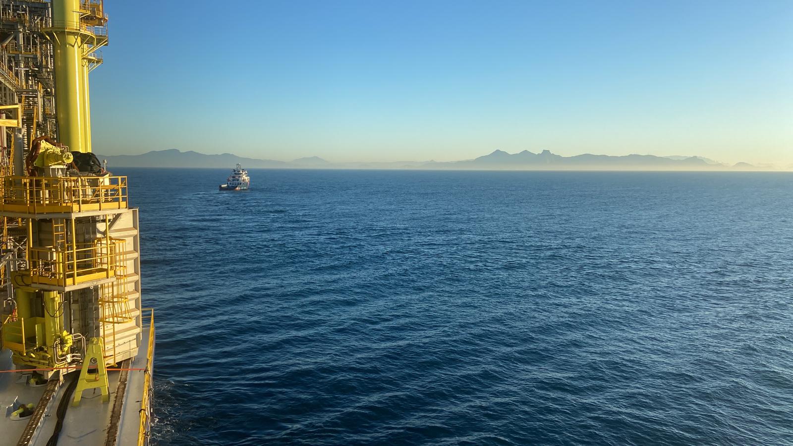 O navio-plataforma Maria Quitéria inicia sua jornada operacional no Espírito Santo.