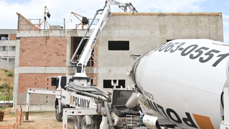 Com 50% das Obras Finalizadas, Pazolini Inspeciona CRAS e Unidade de Saúde de Santo Antônio