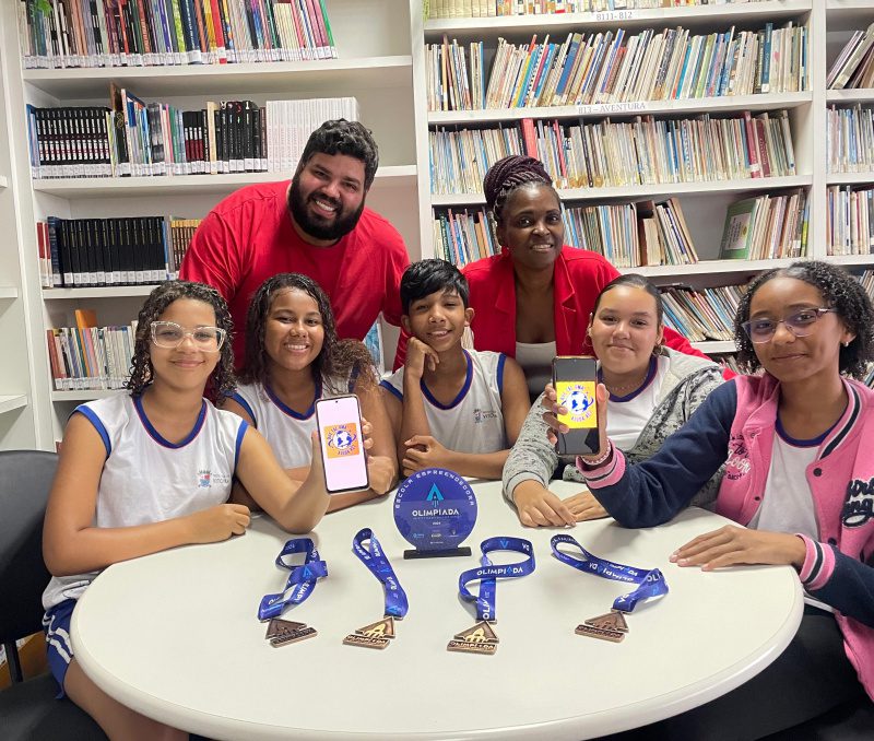 Projetos inovadores de escolas de Vitória garantem vaga na final da Olimpíada de Empreendedorismo