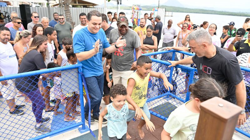 A nova praça e o Parque Kids são inaugurados em São Pedro, Vitória, como um presente para a comunidade