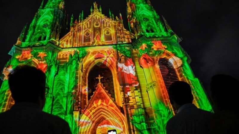 Espírito natalino e as riquezas de Vitória iluminam a Catedral Metropolitana