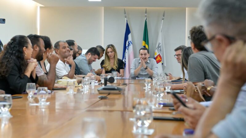 Pazolini dialoga e promove alinhamento com secretários municipais e líderes comunitários na PMV